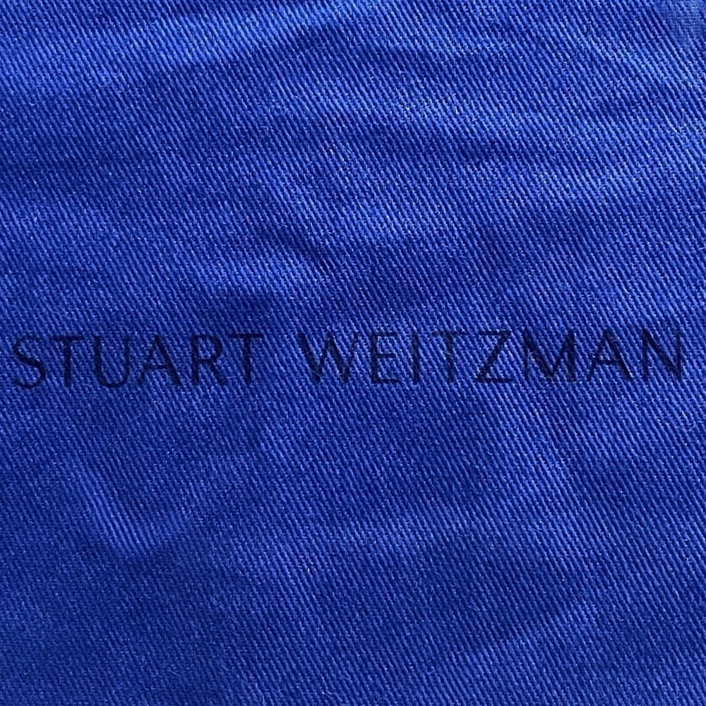 !Stuart Weitzman Drawstring Dust Bag! - Picture 2 of 3
